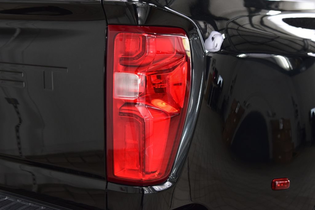 Used 2024 Chevrolet Silverado 3500 High Country w/ High Country Premium Package AWD/4WD image 22