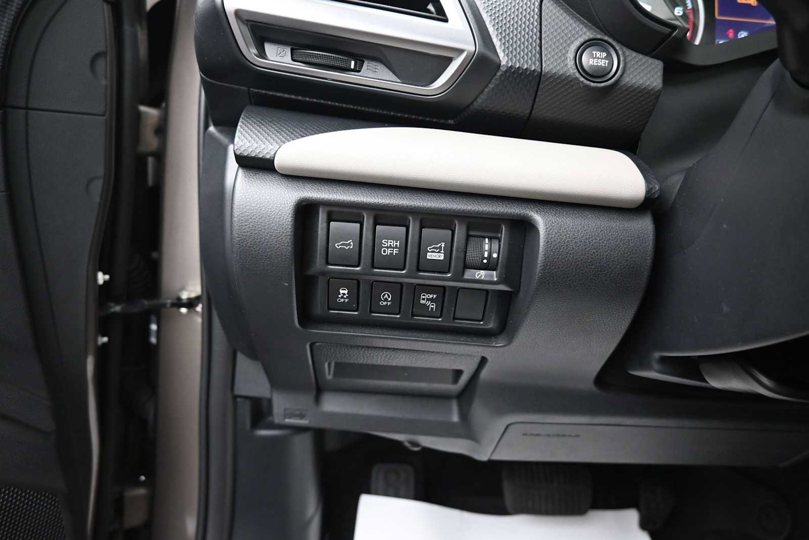 Used 2024 Subaru Forester Limited AWD/4WD image 11