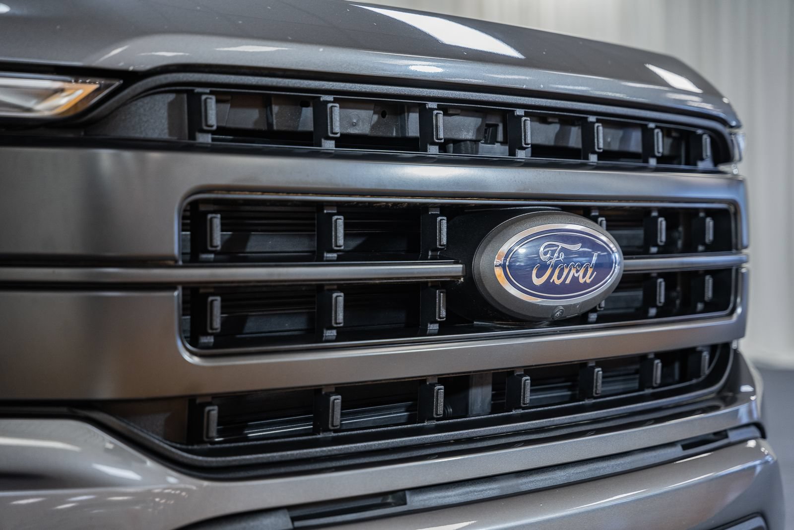 Used 2021 Ford F150 Lariat w/ Equipment Group 502A High AWD/4WD image 10