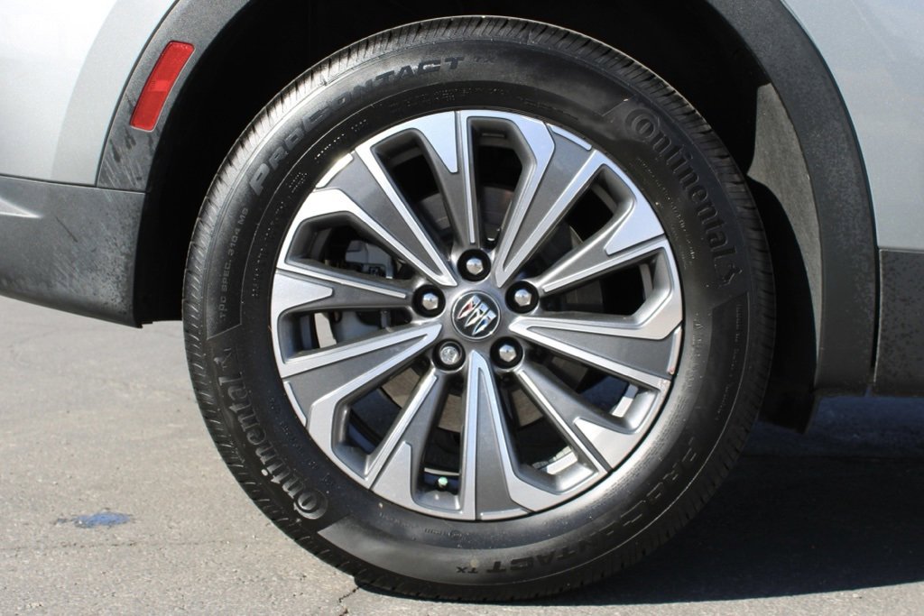 Used 2025 Buick Envision Preferred image 12