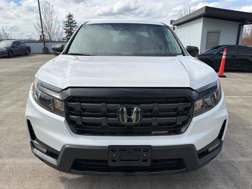 Used 2024 Honda Ridgeline Sport image 2