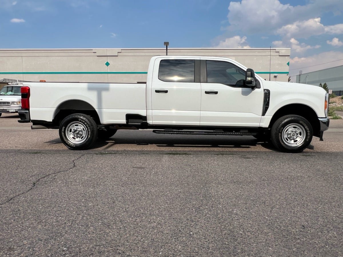 Used 2023 Ford F250 XL w/ 360-Degree Camera Package AWD/4WD image 2