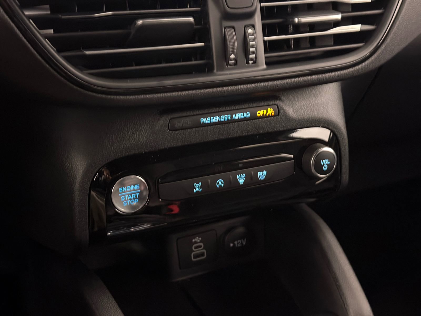 New 2026 Ford Escape ST-Line w/ Tech Pack #1 image 27