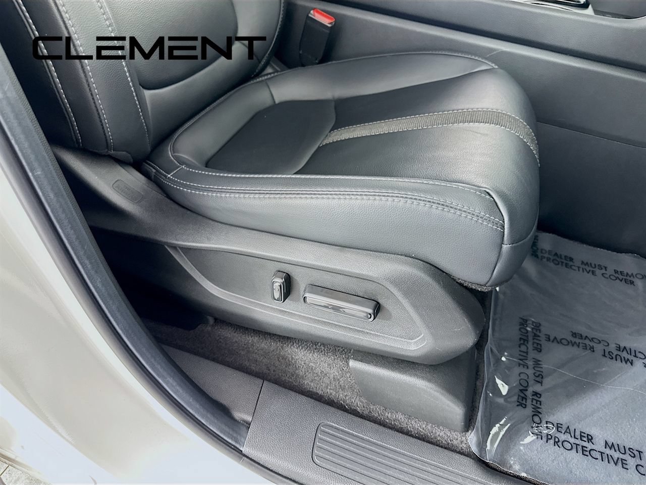Used 2025 Honda Pilot EX-L image 34
