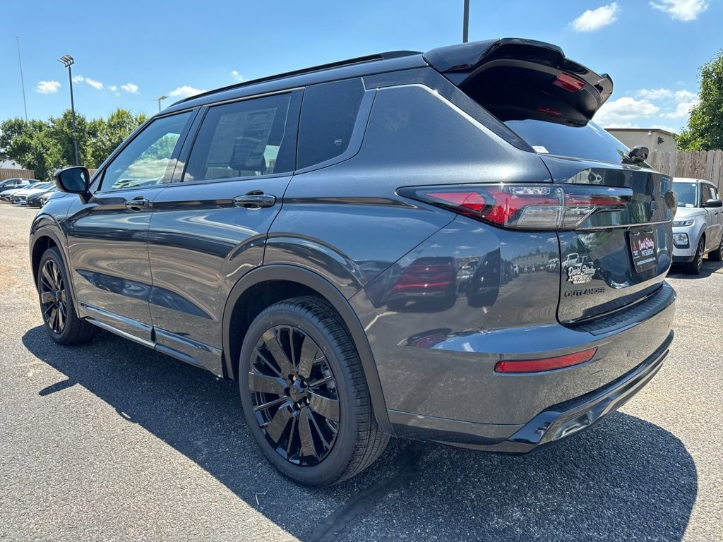 New 2026 Mitsubishi Outlander SEL FWD image 6