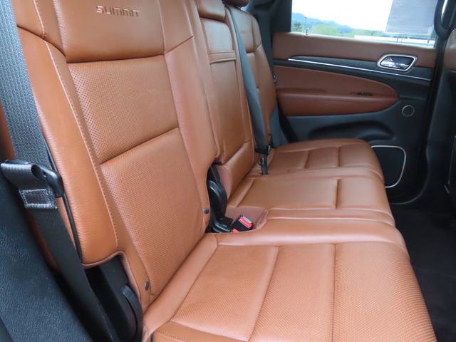 Used 2016 Jeep Grand Cherokee Summit w/ Platinum Series Group AWD/4WD image 45