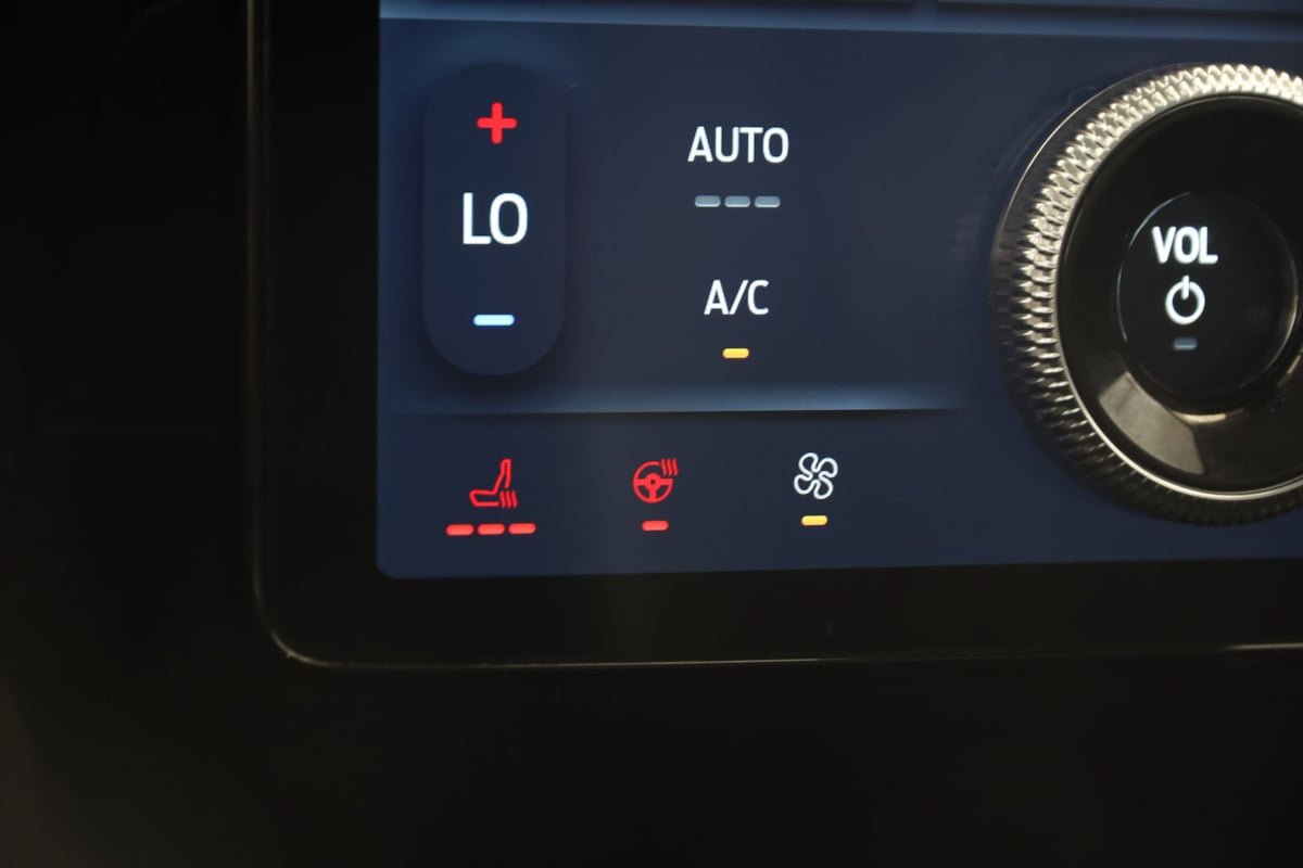 Used 2024 Ford Mustang Mach-E Premium AWD/4WD image 8