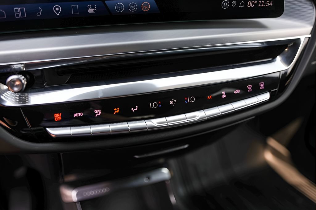 Certified 2024 Cadillac Lyriq Sport AWD/4WD image 16