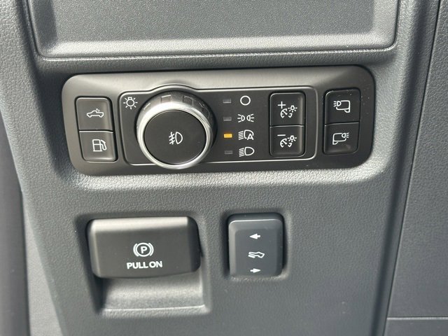 New 2025 Ford F150 Platinum w/ Equipment Group 702A High image 34