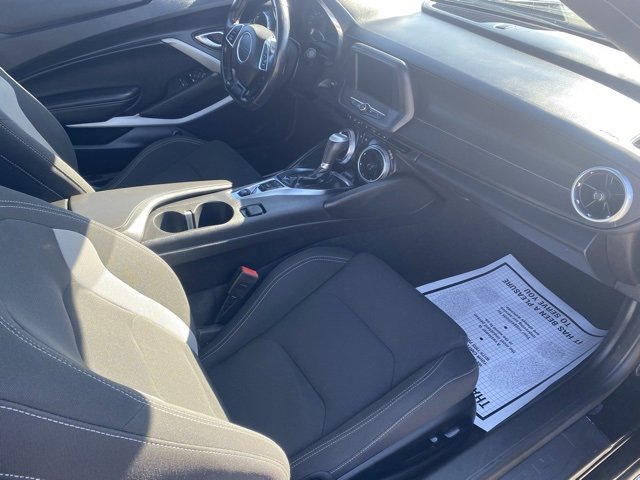 Used 2023 Chevrolet Camaro LT image 18