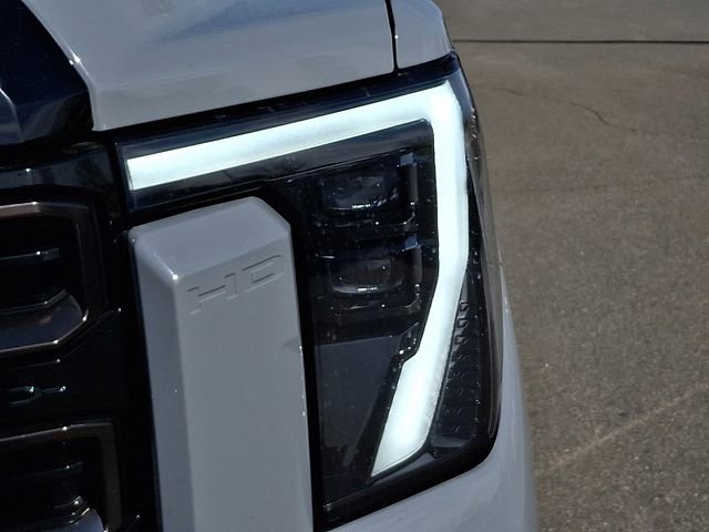 Used 2024 GMC Sierra 2500 AT4X w/ AT4X AEV Edition image 9