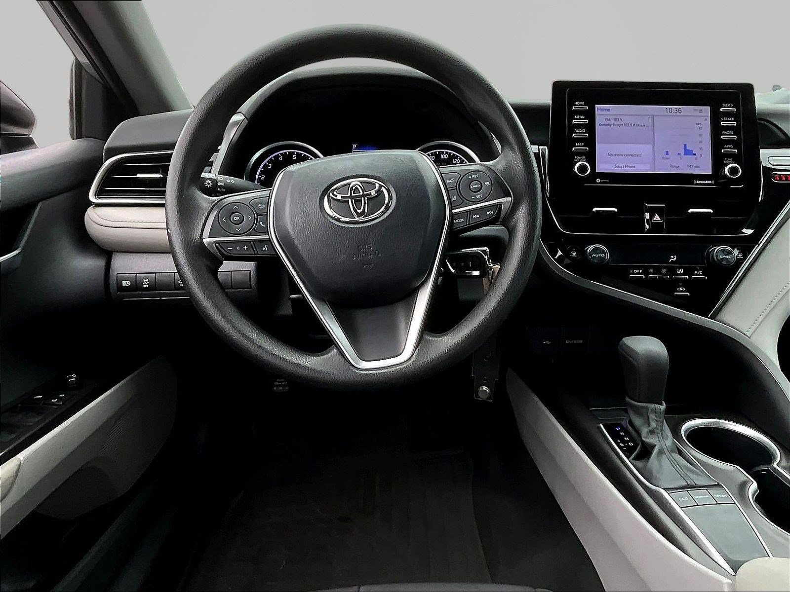 Used 2024 Toyota Camry LE FWD image 8