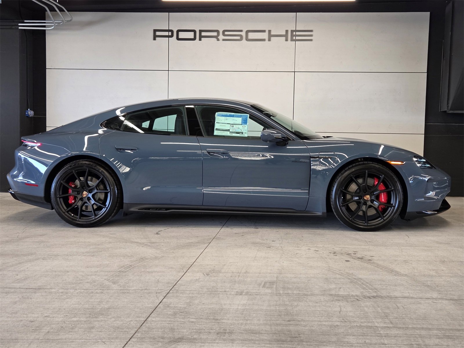 New 2025 Porsche Taycan GTS image 30