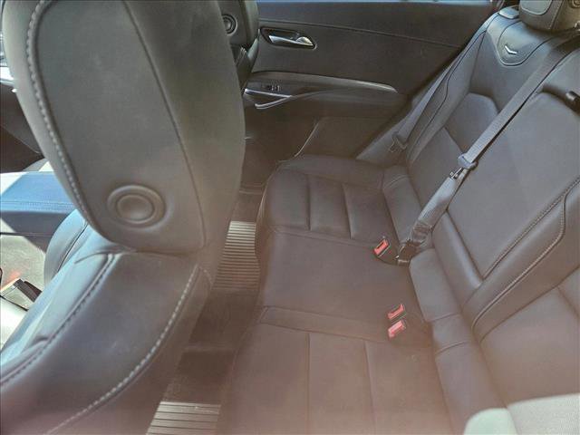 Used 2024 Cadillac XT4 Premium Luxury image 13