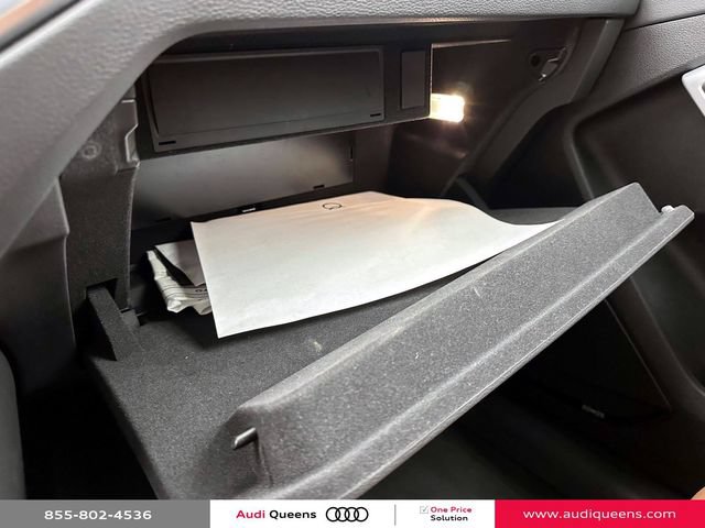 Certified 2025 Audi Q3 2.0T Premium Plus w/ Premium Plus Package AWD/4WD image 31