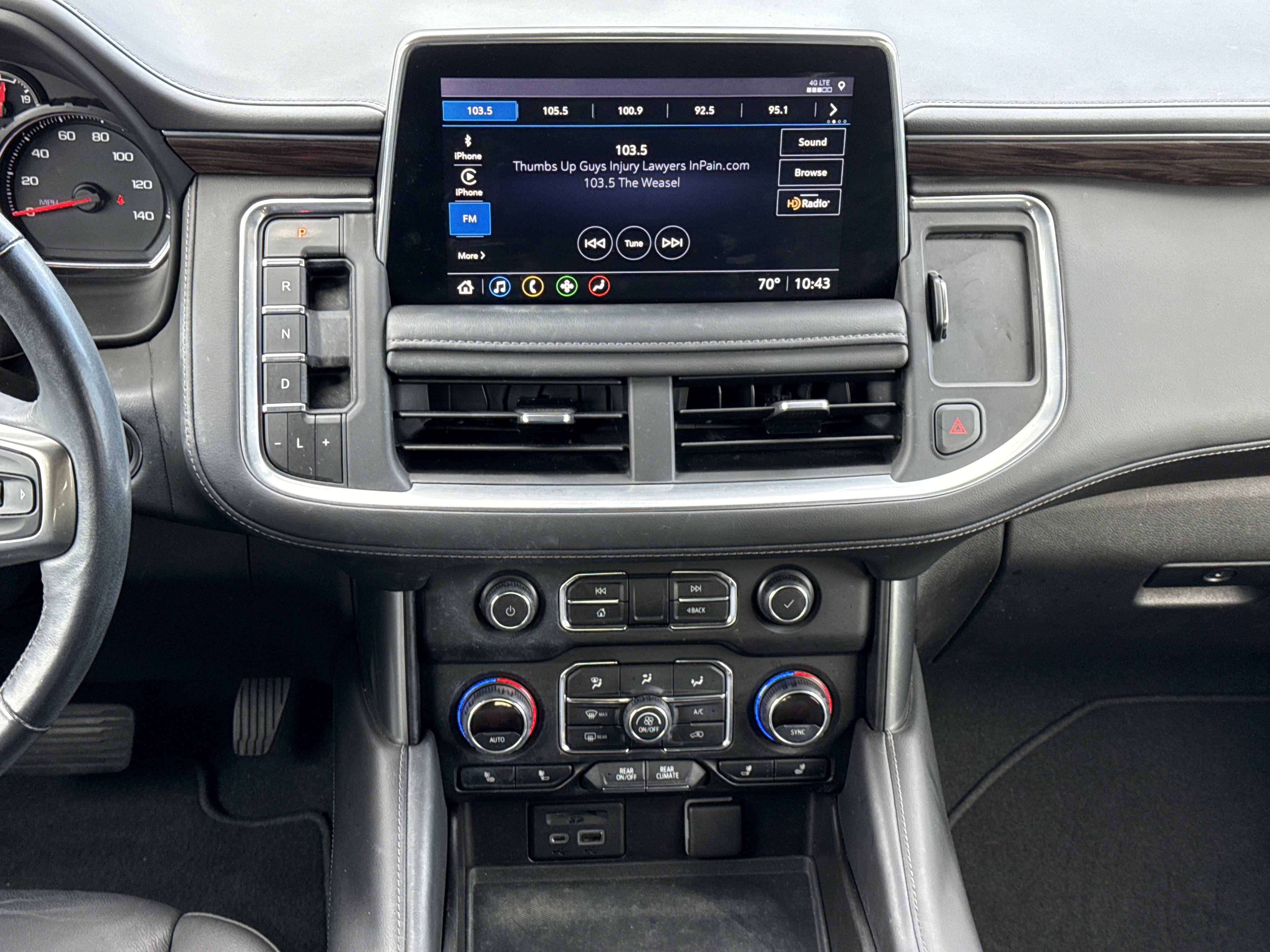 Used 2021 Chevrolet Tahoe Z71 w/ Luxury Package image 29