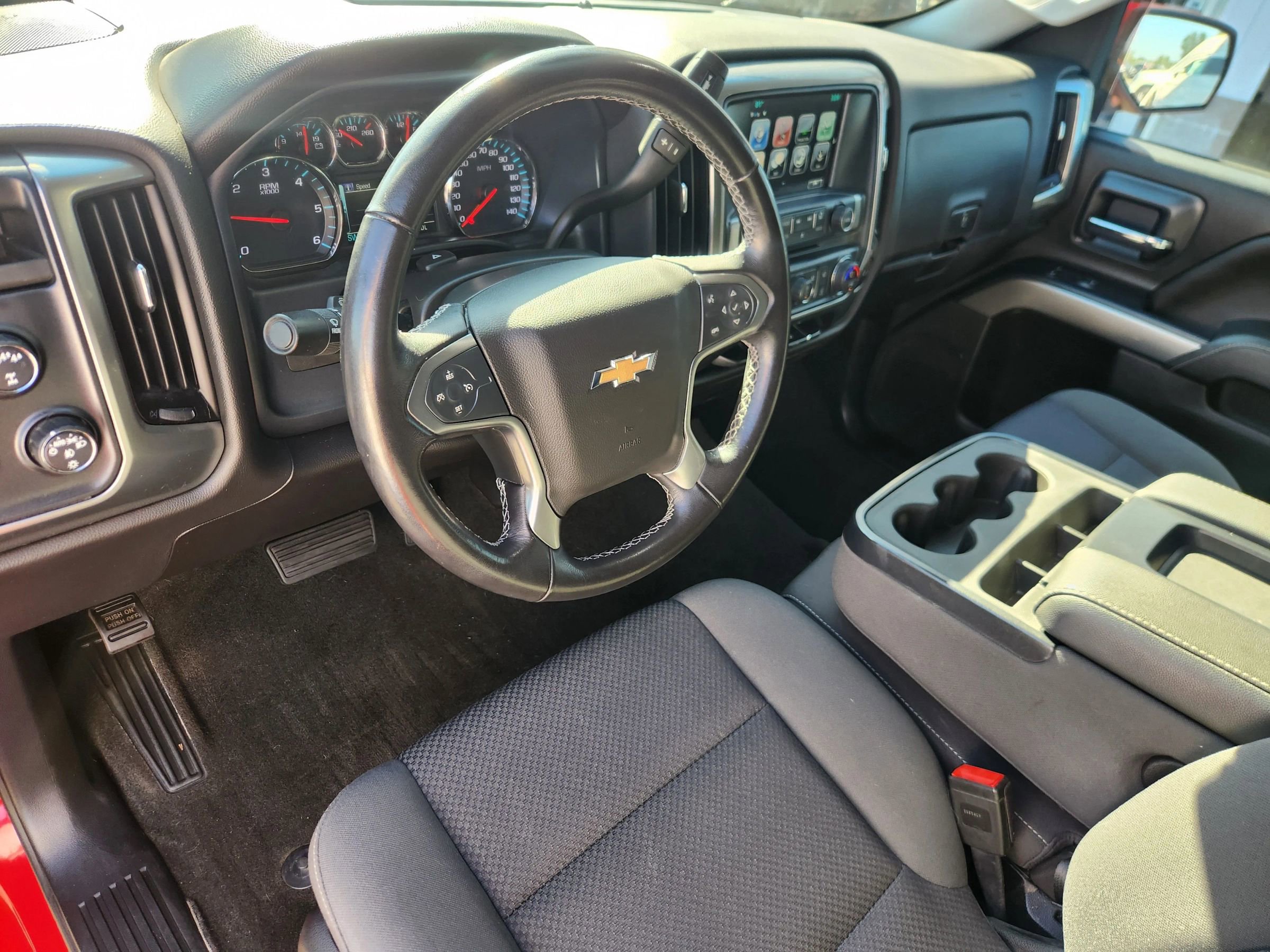 Used 2018 Chevrolet Silverado 1500 LT w/ All Star Edition image 25