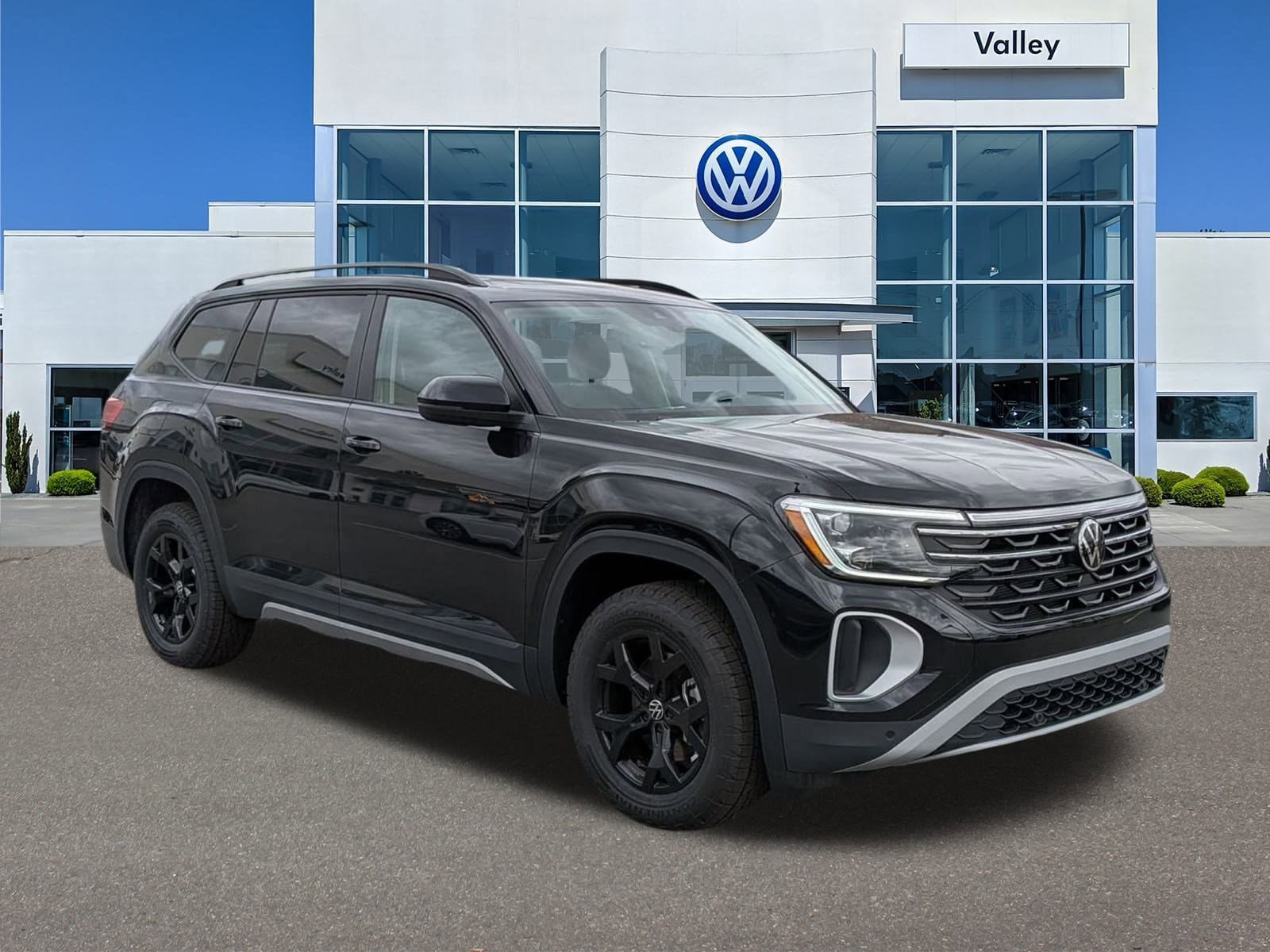 New 2026 Volkswagen Atlas Peak Edition