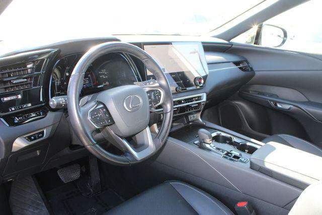 Certified 2025 Lexus RX 350 Premium FWD image 12