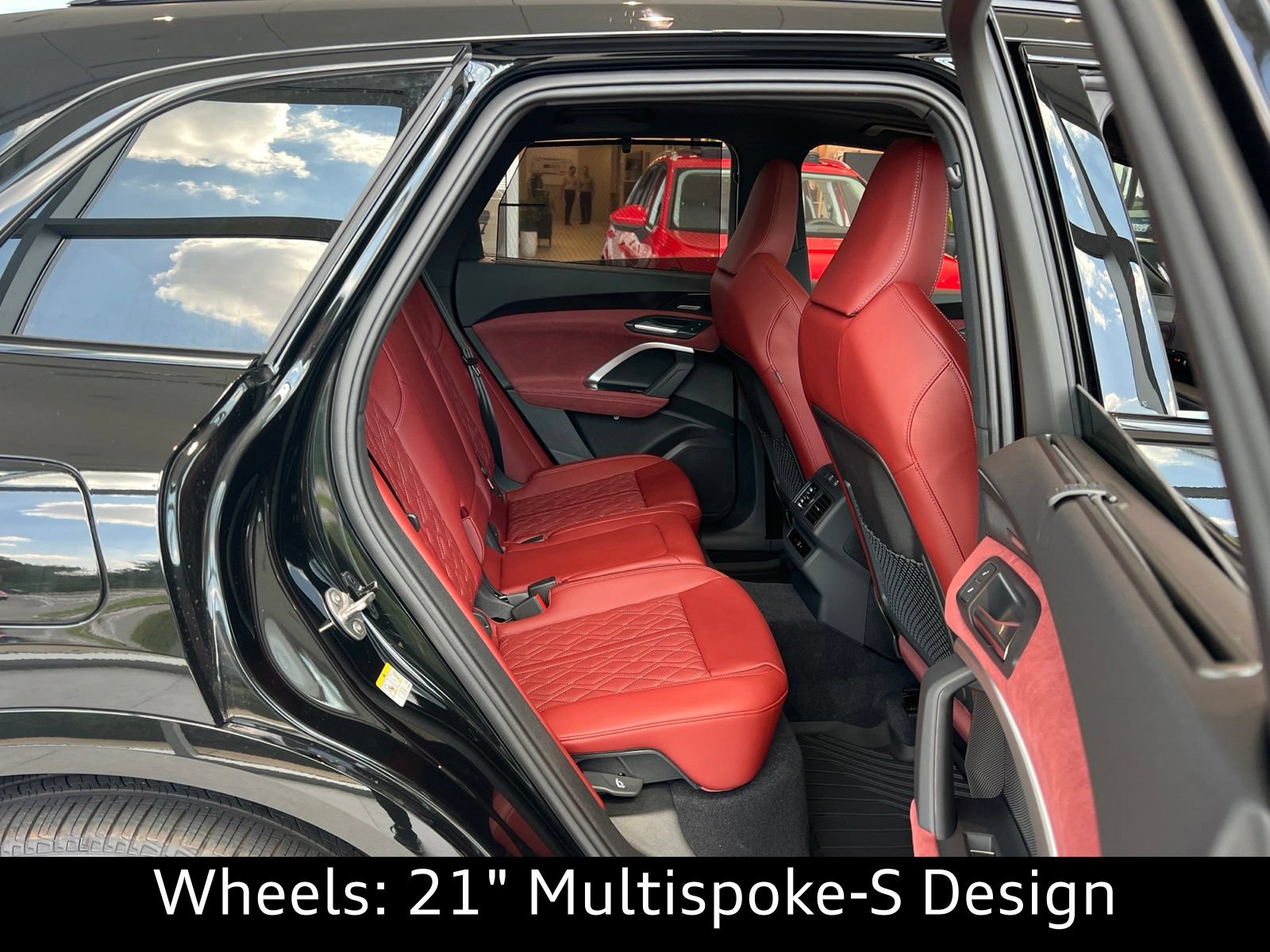 New 2026 Audi SQ5 Premium Plus AWD/4WD image 31