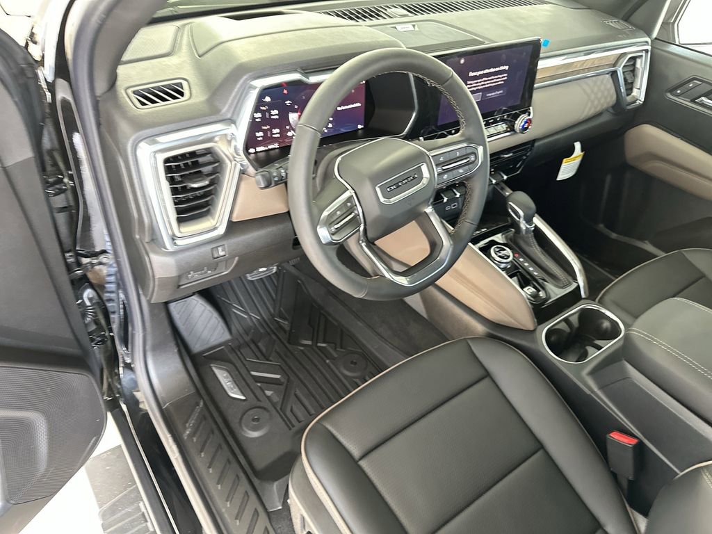 New 2026 GMC Canyon Denali w/ LPO, Denali Black Edition image 12