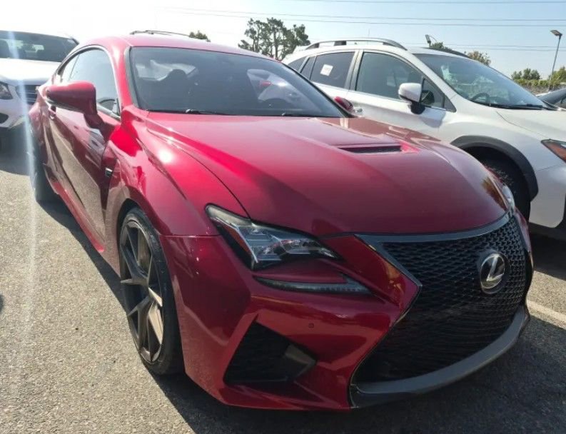 Used 2015 Lexus RC F w/ Premium Package RWD image 3