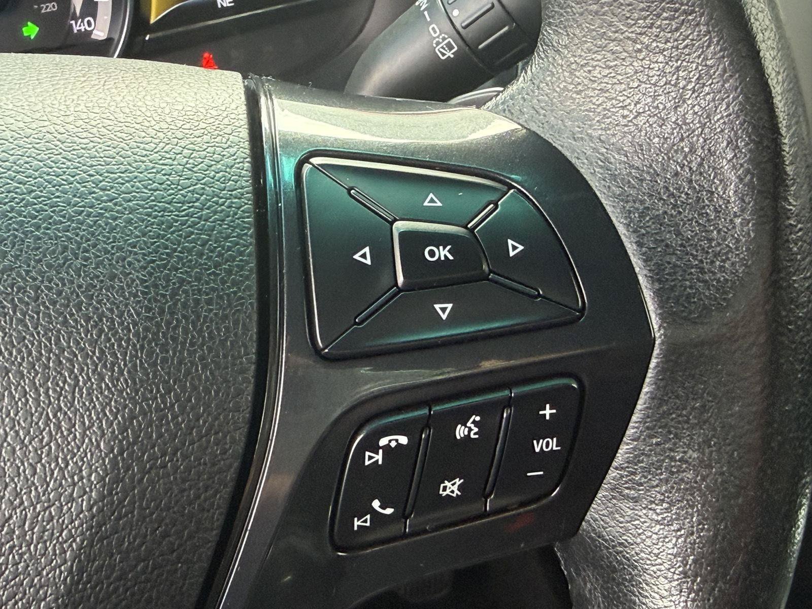 Used 2016 Ford Explorer XLT w/ Equipment Group 202A AWD/4WD image 26