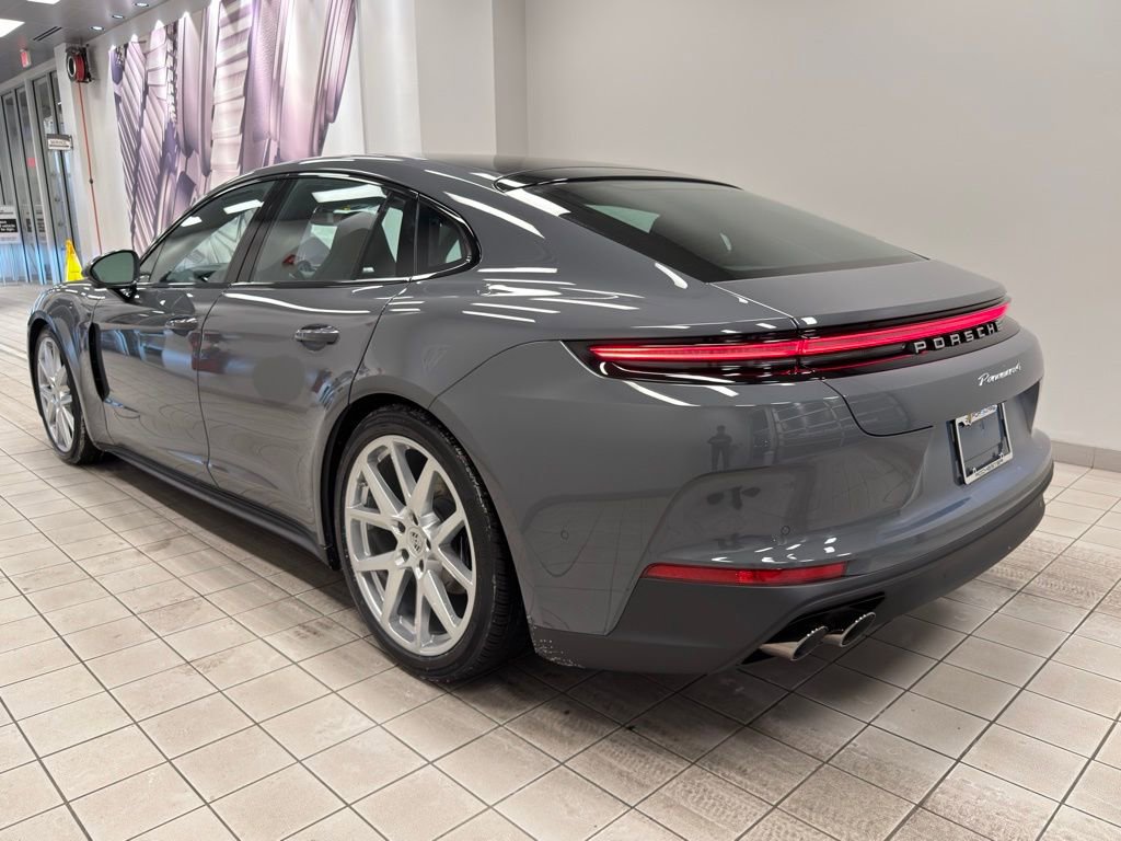 New 2026 Porsche Panamera 4 image 3