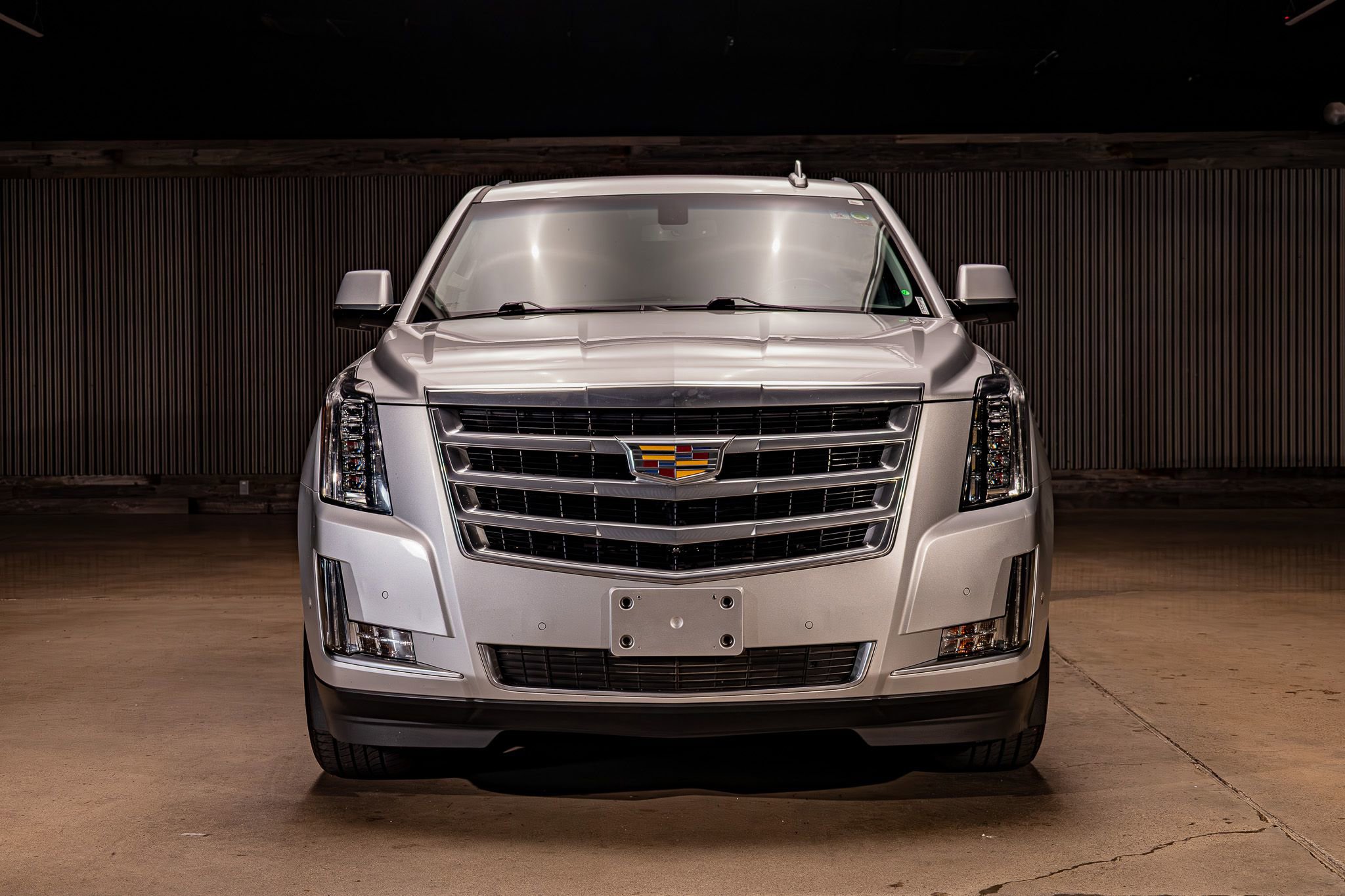 Used 2020 Cadillac Escalade 2WD image 2