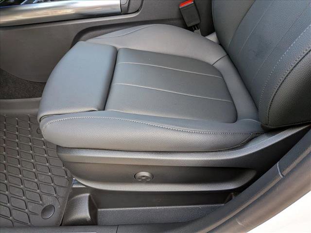 New 2026 Mercedes-Benz GLA 250 image 4