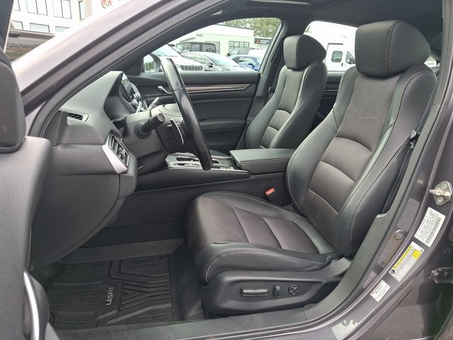 Used 2019 Honda Accord Sport image 17