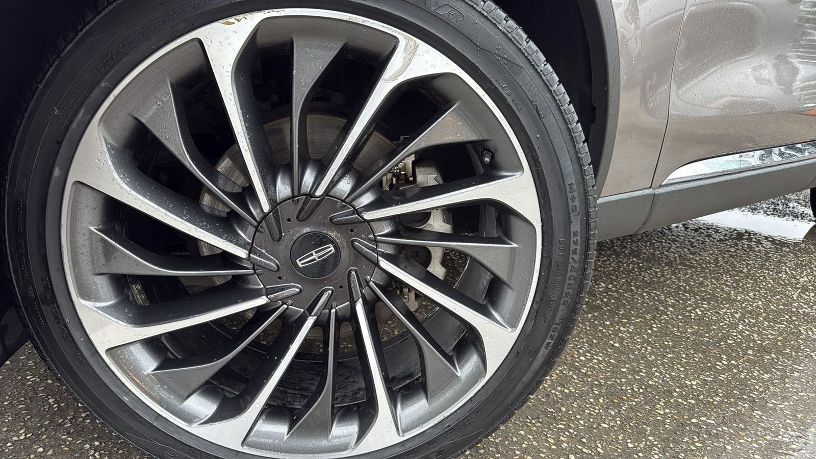 Used 2021 Lincoln Aviator Reserve w/ Equipment Group 202A AWD/4WD image 9