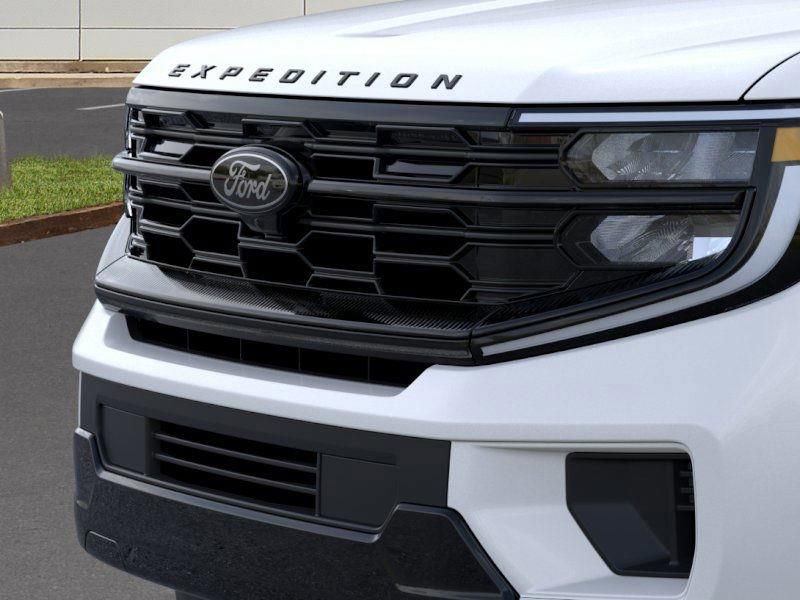 New 2026 Ford Expedition Platinum image 17