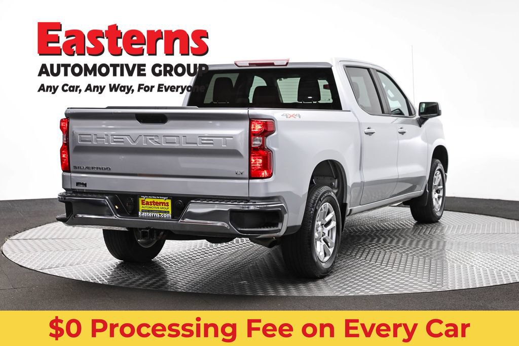 Used 2022 Chevrolet Silverado 1500 LT AWD/4WD image 5