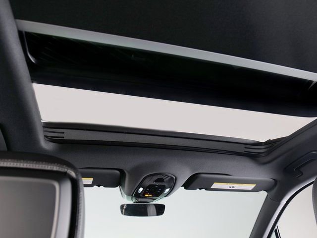 New 2026 Porsche Cayenne image 27