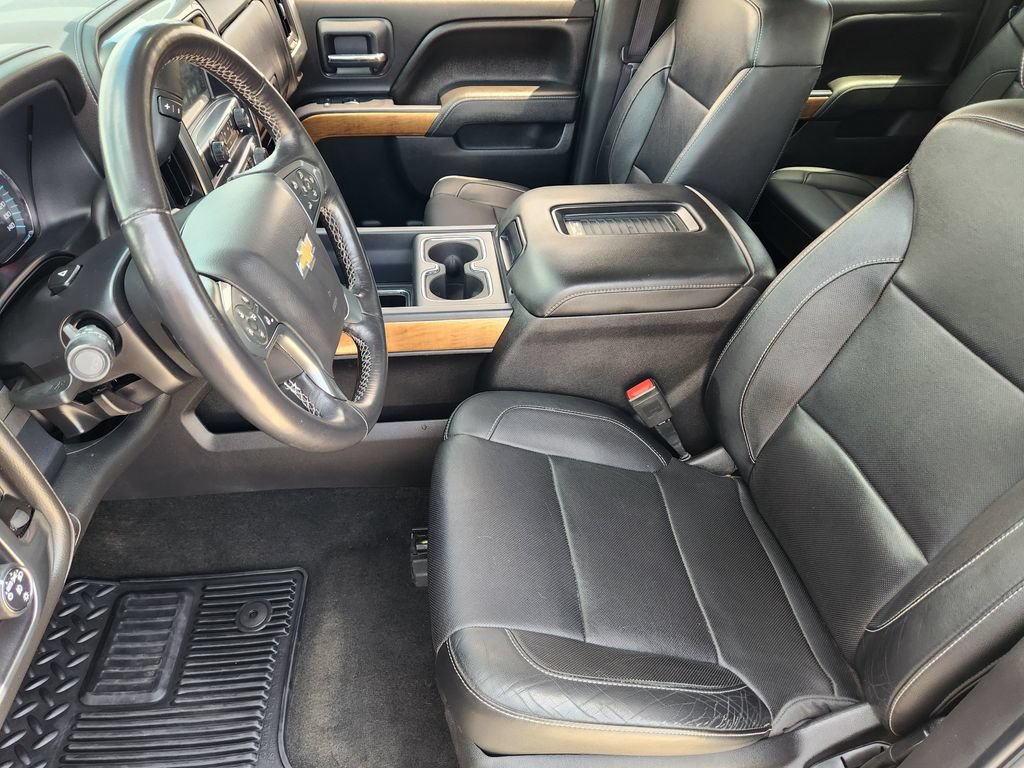 Used 2016 Chevrolet Silverado 1500 LTZ w/ LTZ Plus Package AWD/4WD image 13