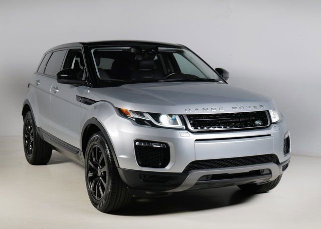 Used 2019 Land Rover Range Rover Evoque SE Premium image 10