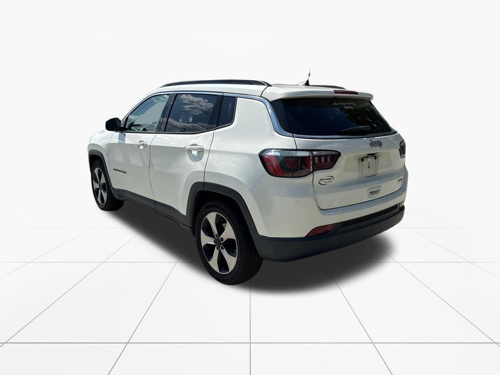 Used 2020 Jeep Compass Latitude w/ Popular Equipment Group FWD image 6