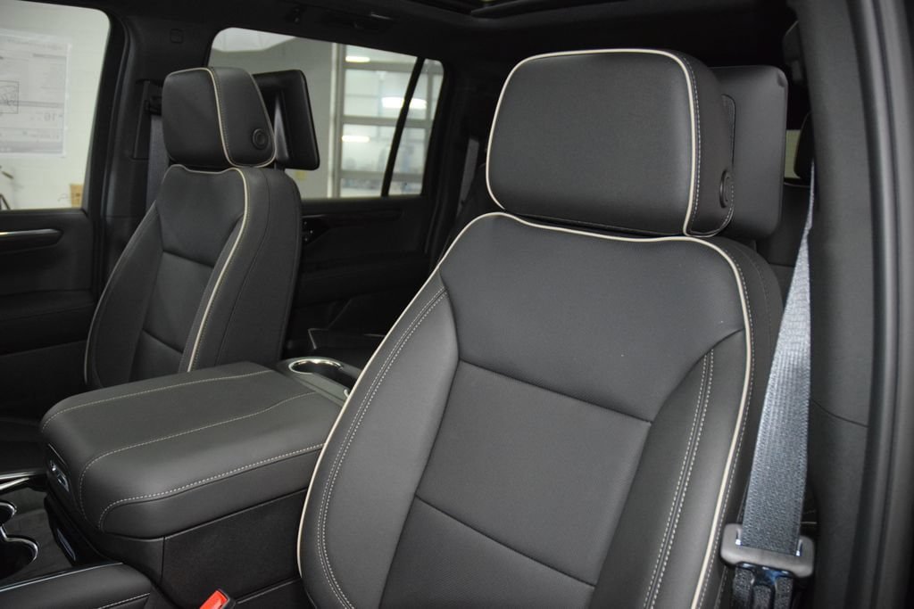 New 2026 Chevrolet Suburban Premier AWD/4WD image 42