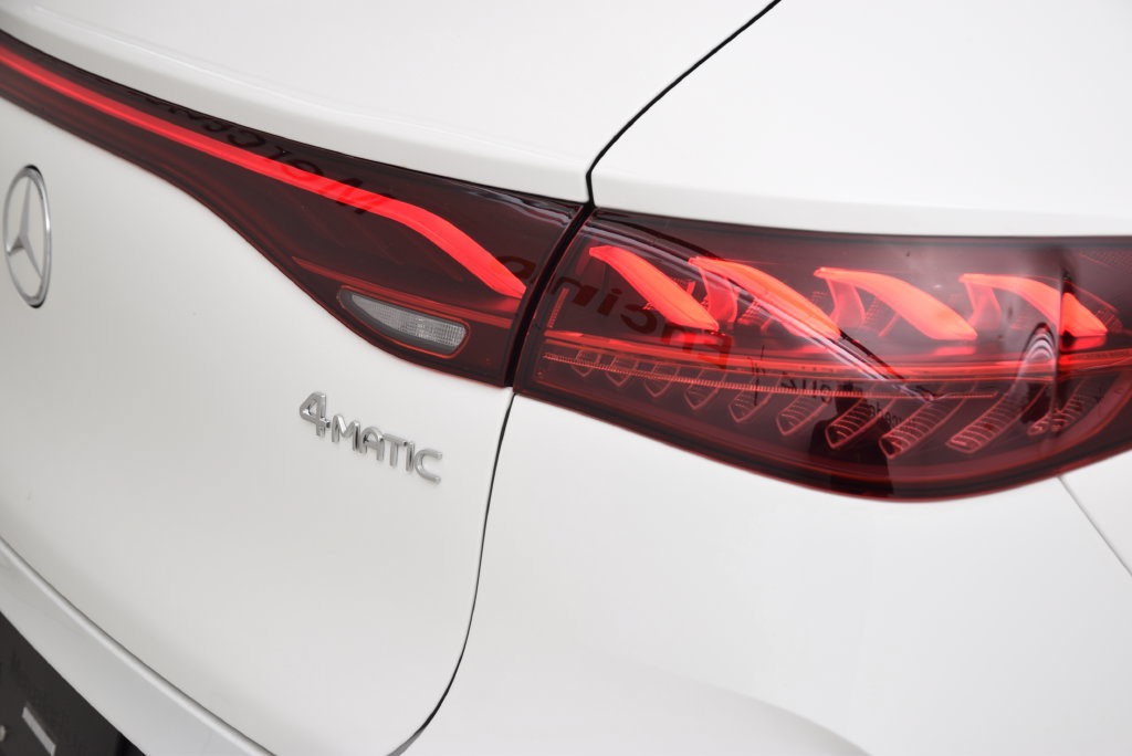 New 2027 Mercedes-Benz EQE 320 4MATIC SUV image 14