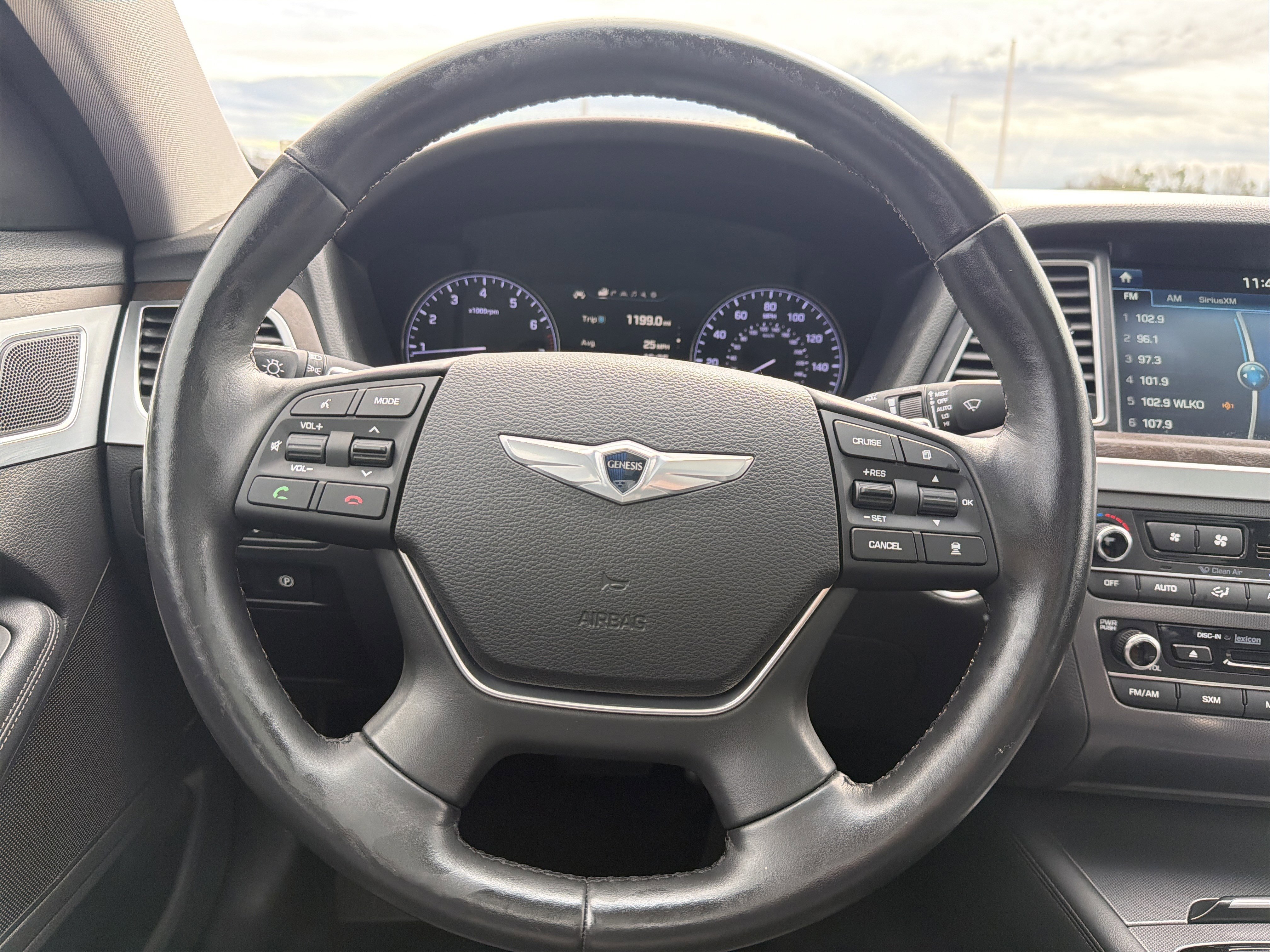 Used 2015 Hyundai Genesis 3.8 w/ Option Group 04 image 18