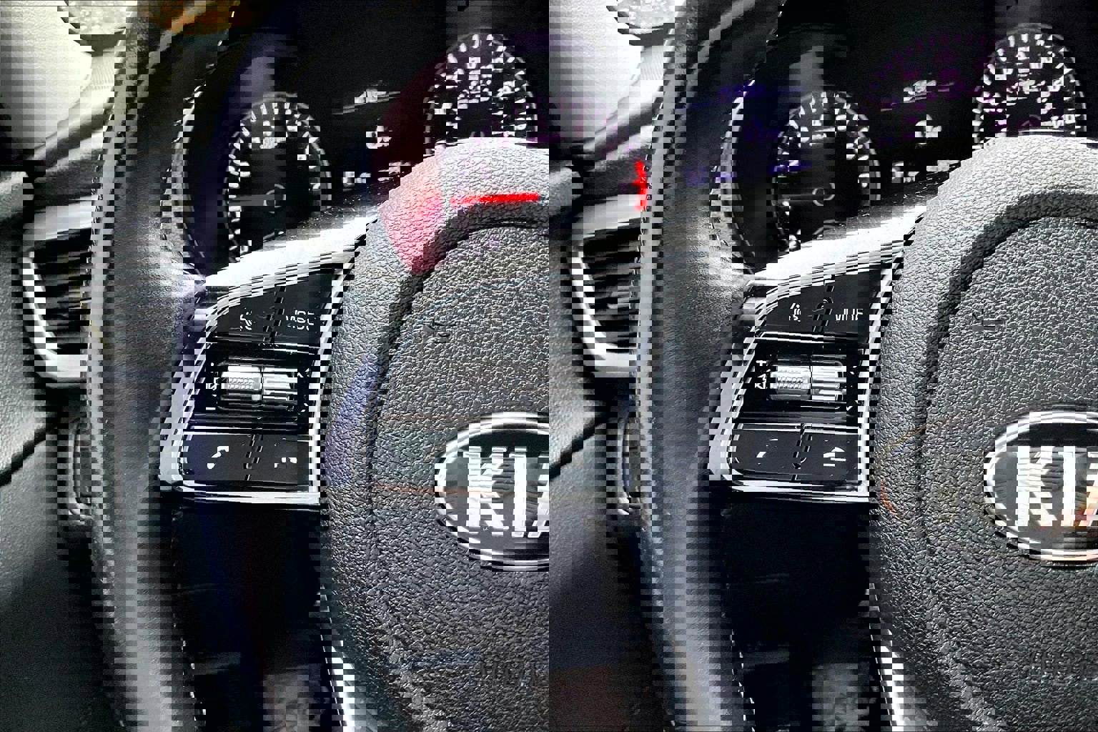 Used 2019 Kia Optima S w/ S Panoramic Sunroof Package image 22