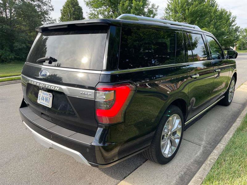 Used 2018 Ford Expedition Max Platinum AWD/4WD image 16