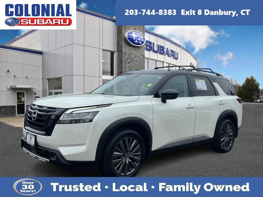 Used 2023 Nissan Pathfinder SL w/ SL Premium Package image 1