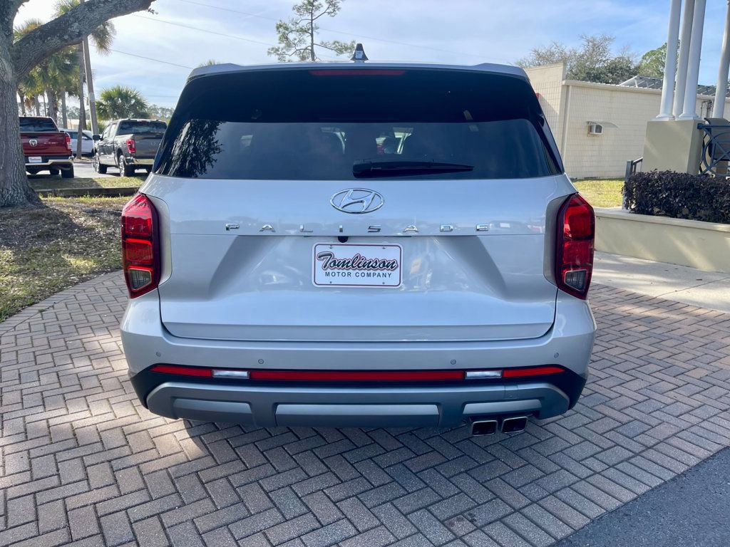 Used 2025 Hyundai Palisade SE image 4