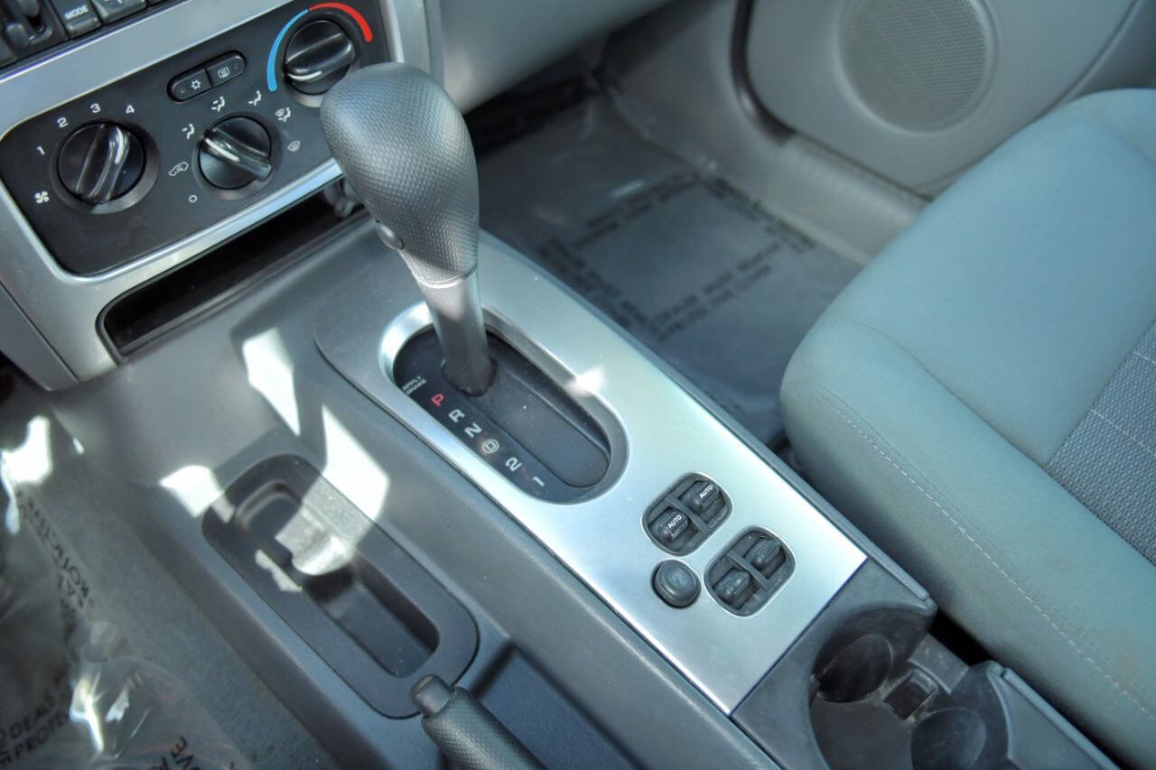 Used 2005 Jeep Liberty Limited RWD image 28