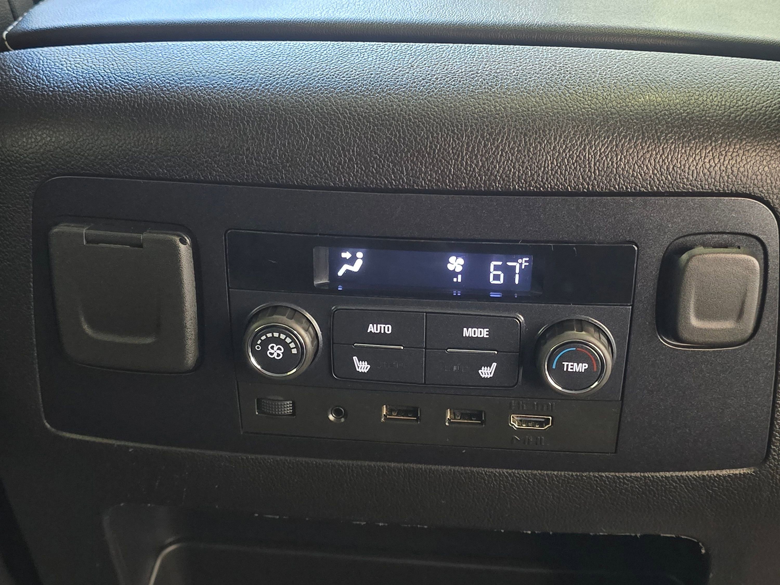 Used 2019 Chevrolet Tahoe LT image 27