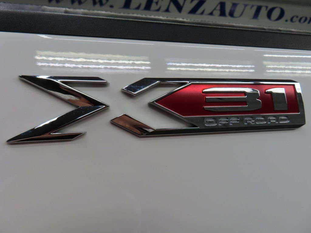 Used 2022 GMC Sierra 2500 SLE w/ SLE Value Package; image 50