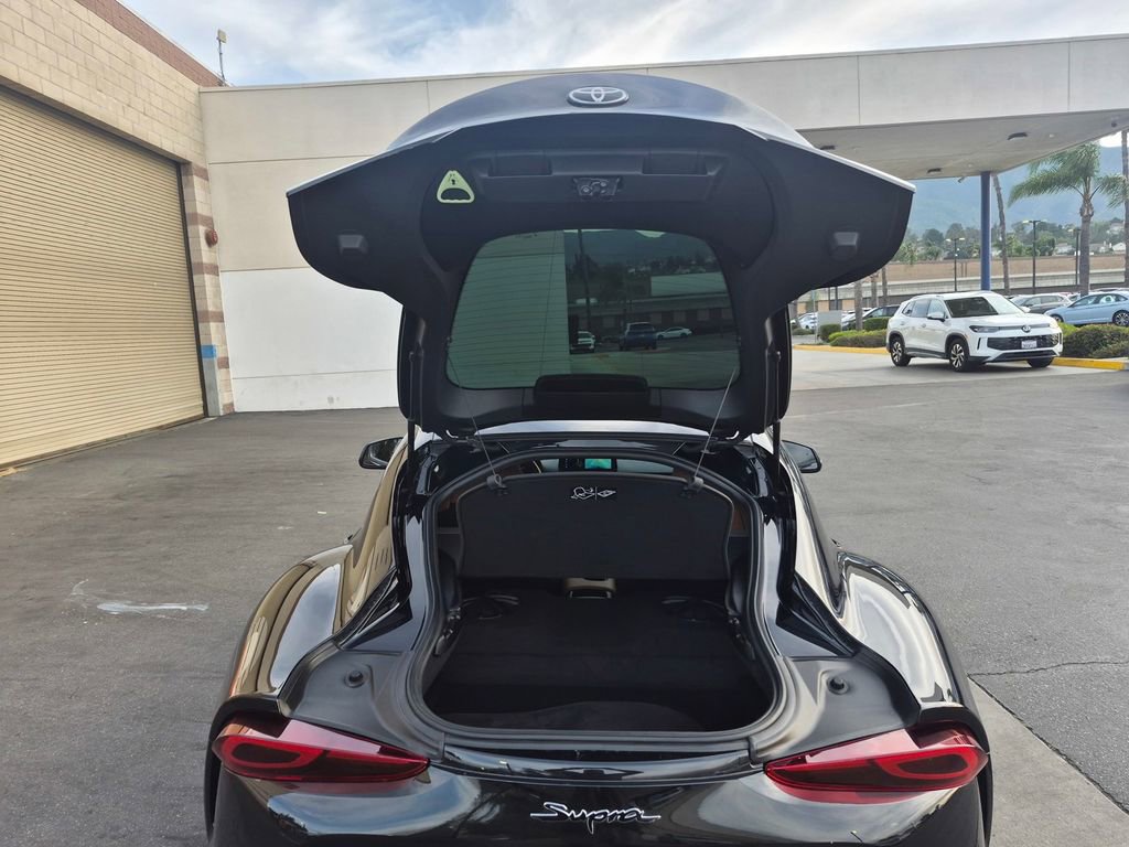 Used 2024 Toyota Supra Premium w/ Driver Assist Package image 33