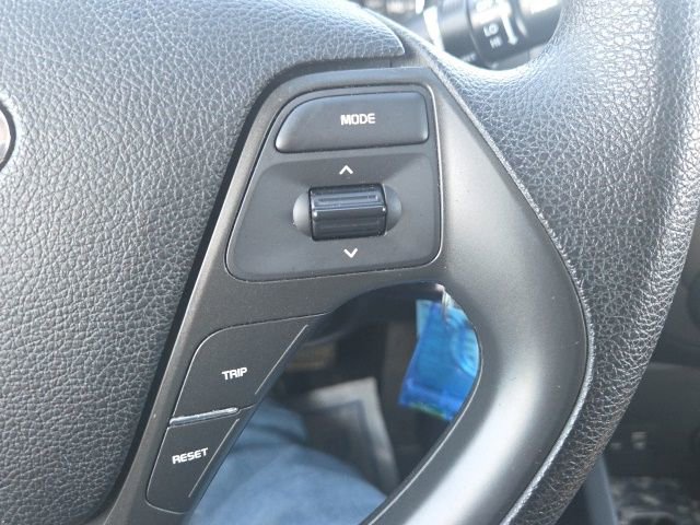 Used 2017 Kia Forte LX image 31